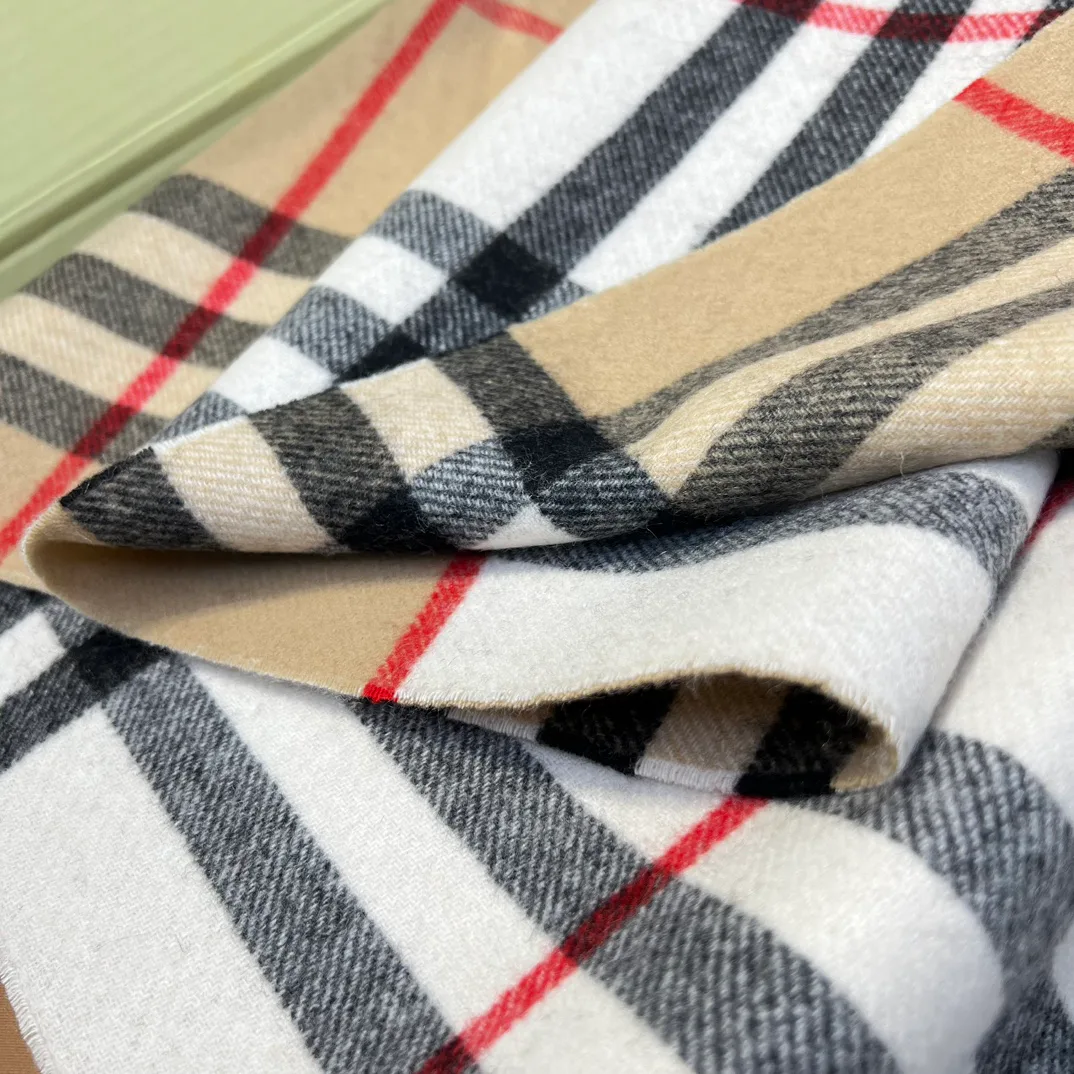 Шарфы Burberry 242164