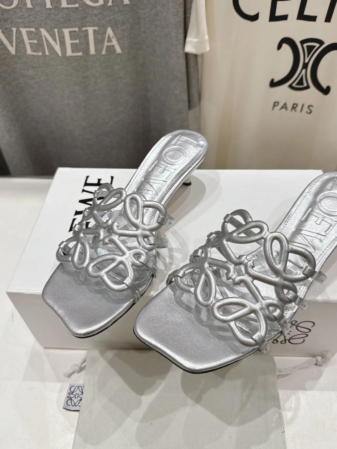 Босоножки Женские Loewe 11410410