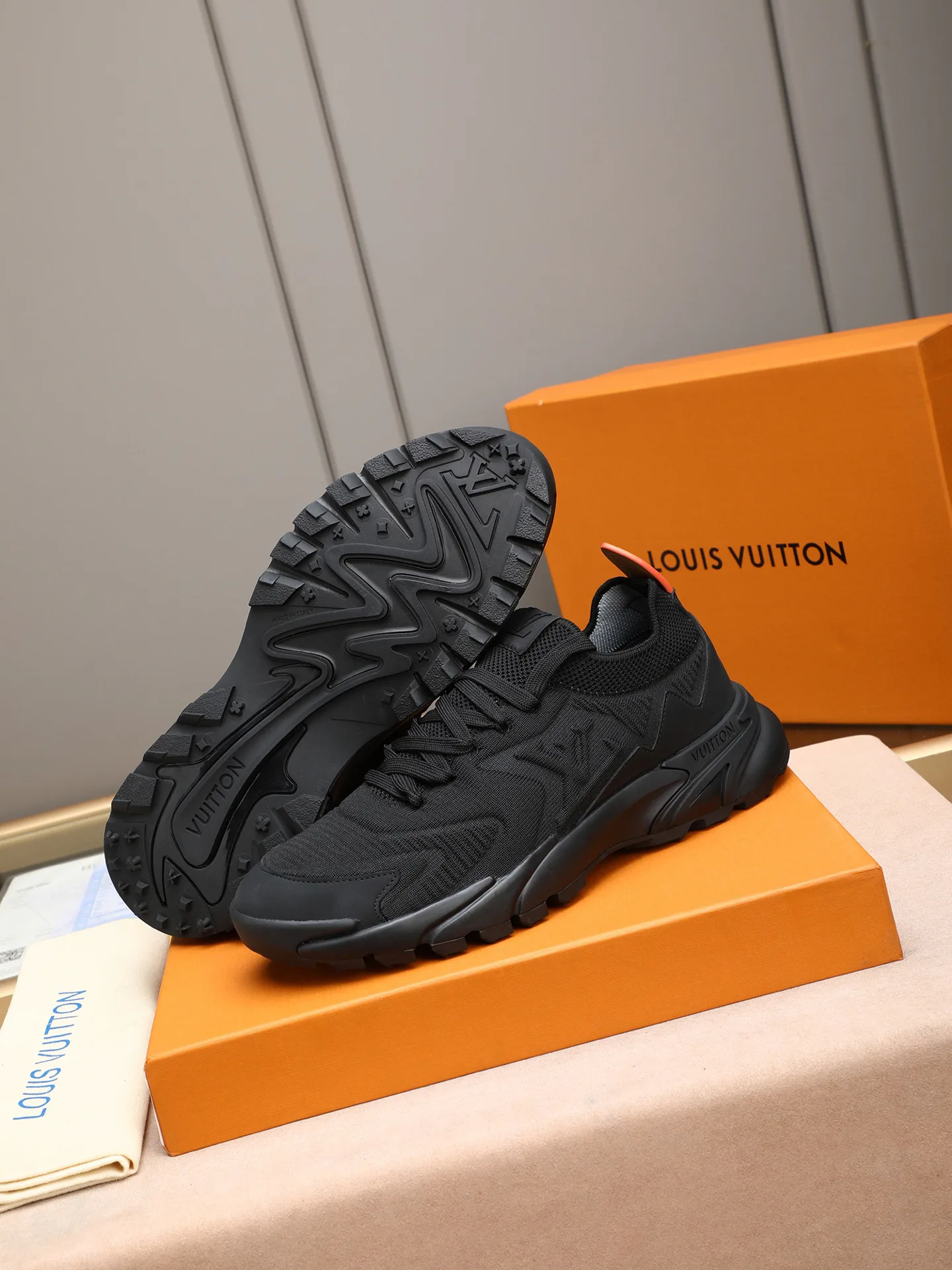 Кроссовки Мужские Louis Vuitton 1277011