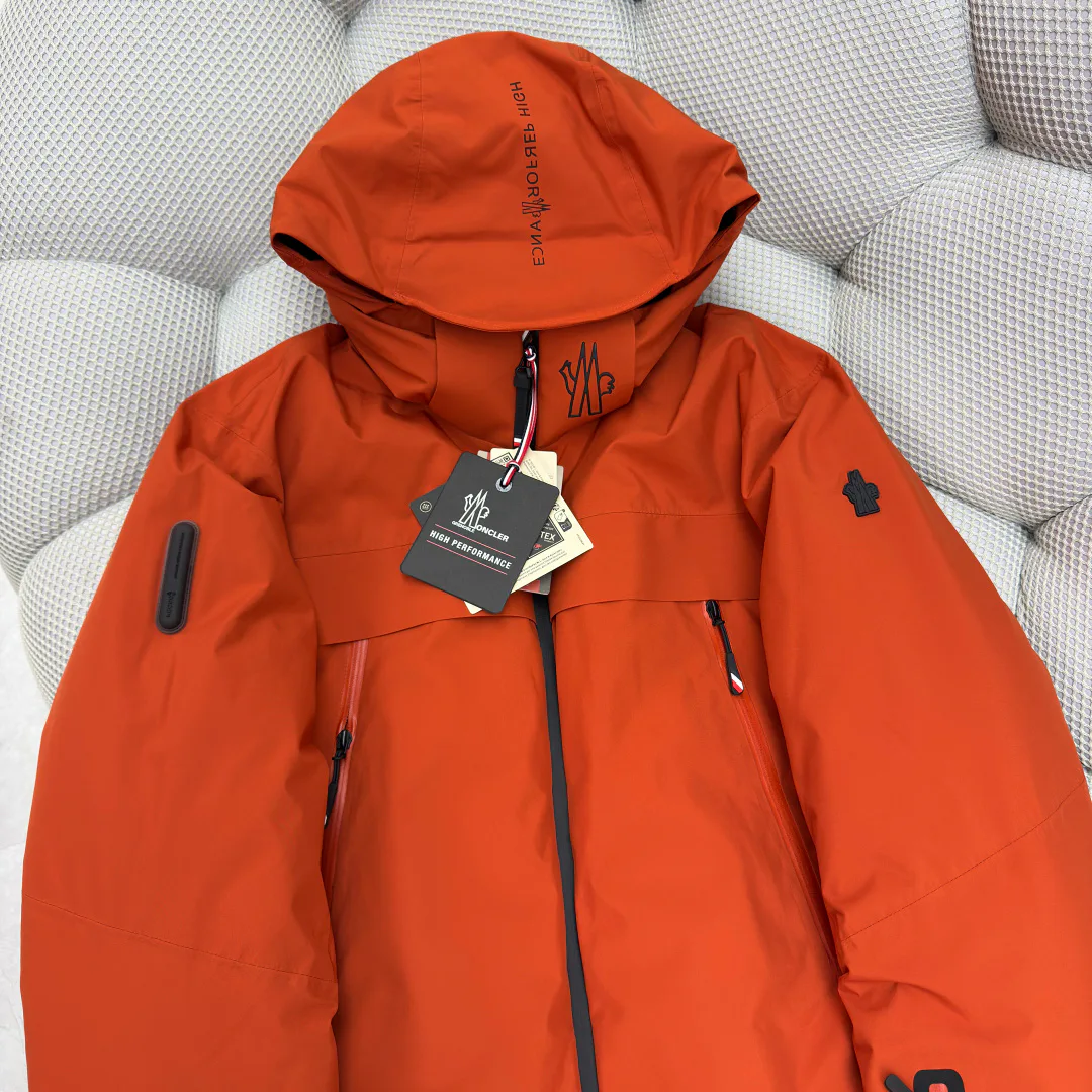 Куртки И Пуховики Мужские Moncler 495376