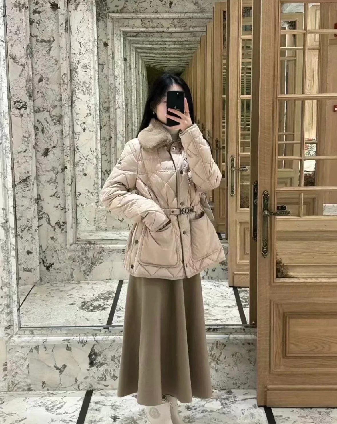 Куртки И Пуховики Женские Moncler 19210927