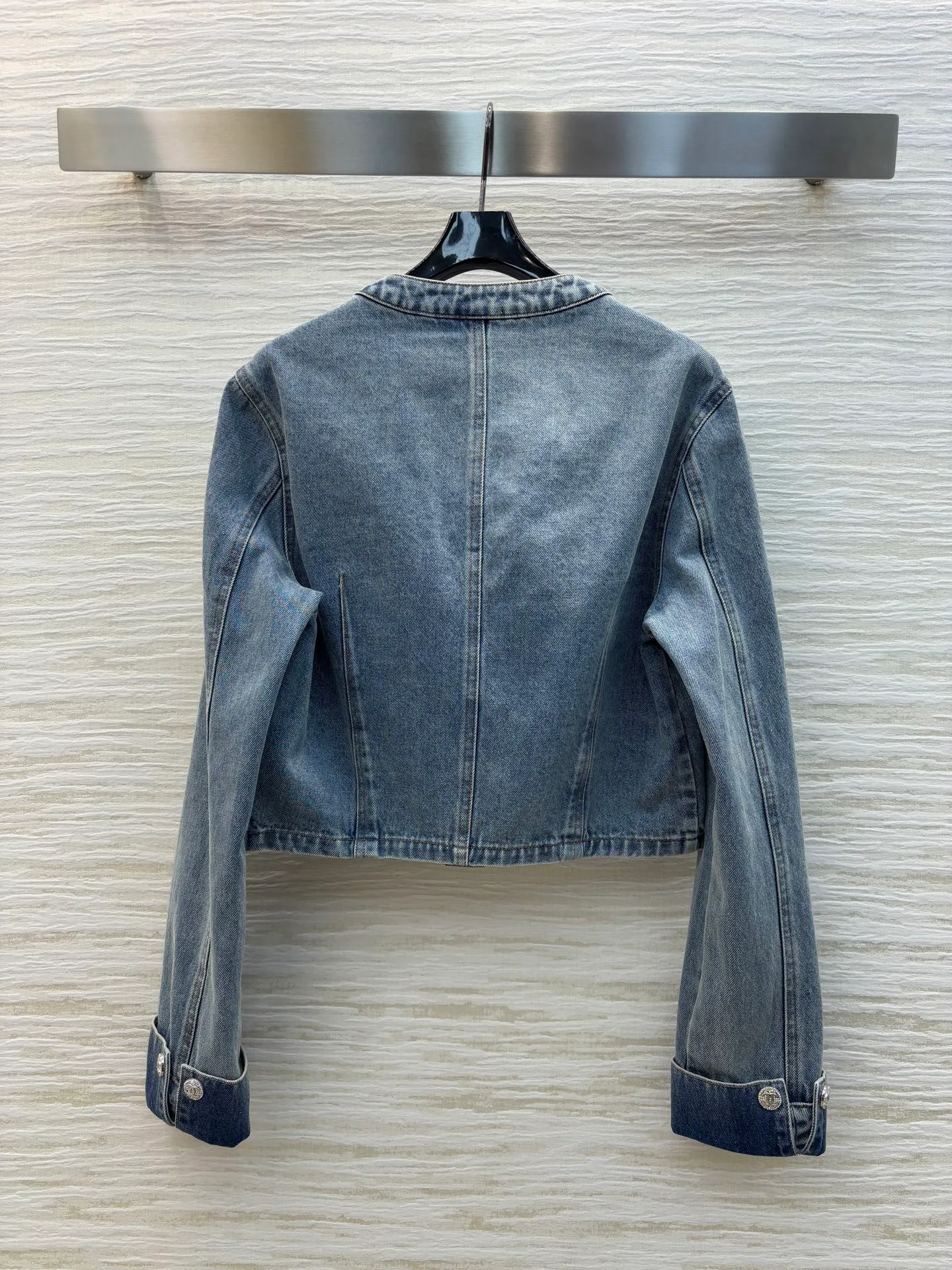 Куртки И Пуховики Женские Chanel 16968