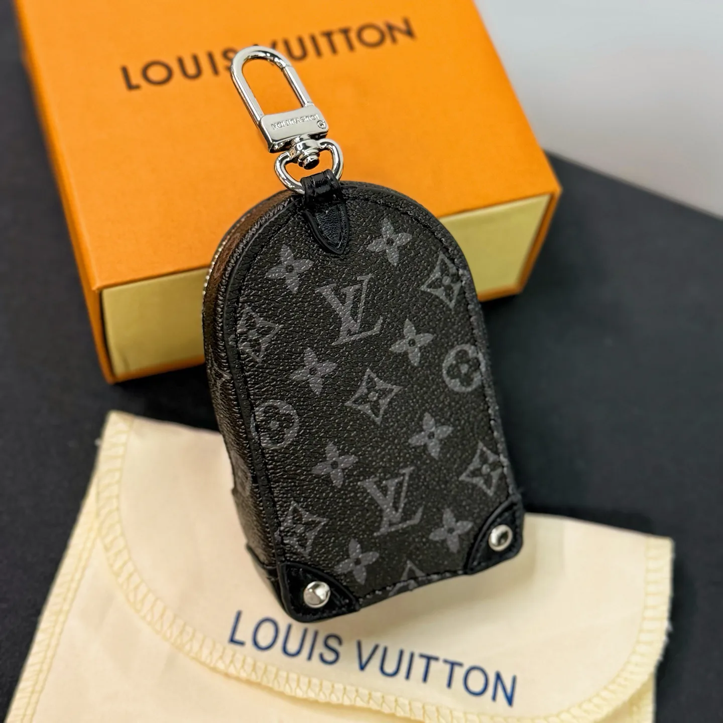 Клатчи Женские Louis Vuitton 13271461