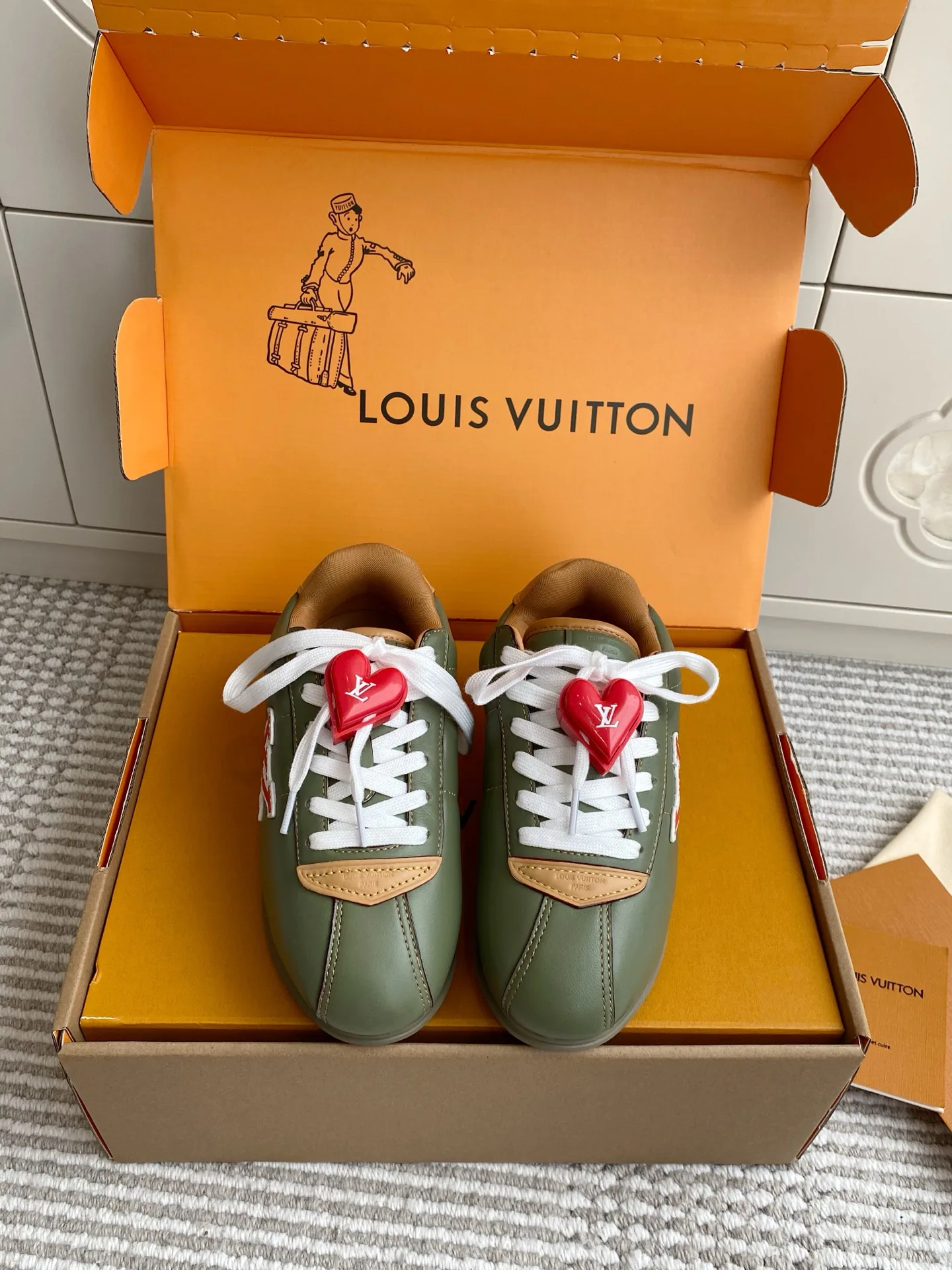 Кроссовки Женские Louis Vuitton 67103