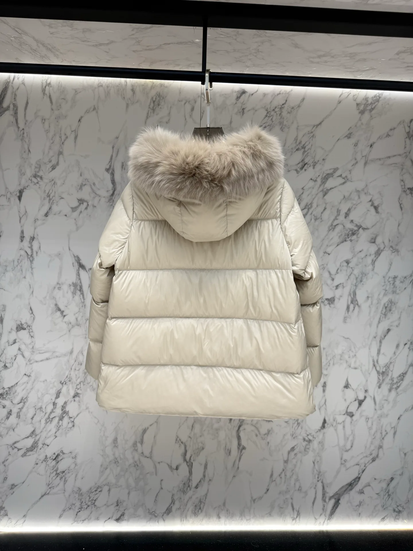 Куртки И Пуховики Женские Moncler 19426819