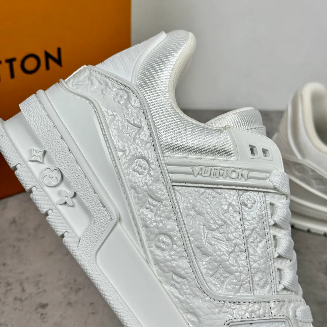 Кроссовки Мужские Louis Vuitton 1016393