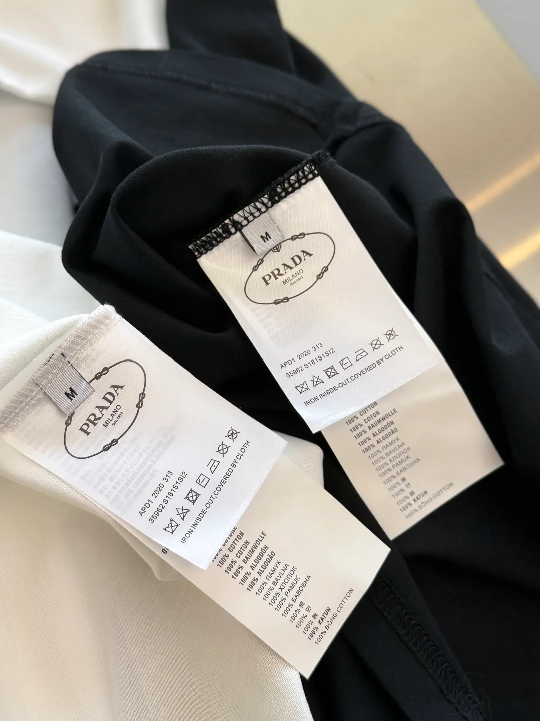 Футболки Женские Prada 10151620