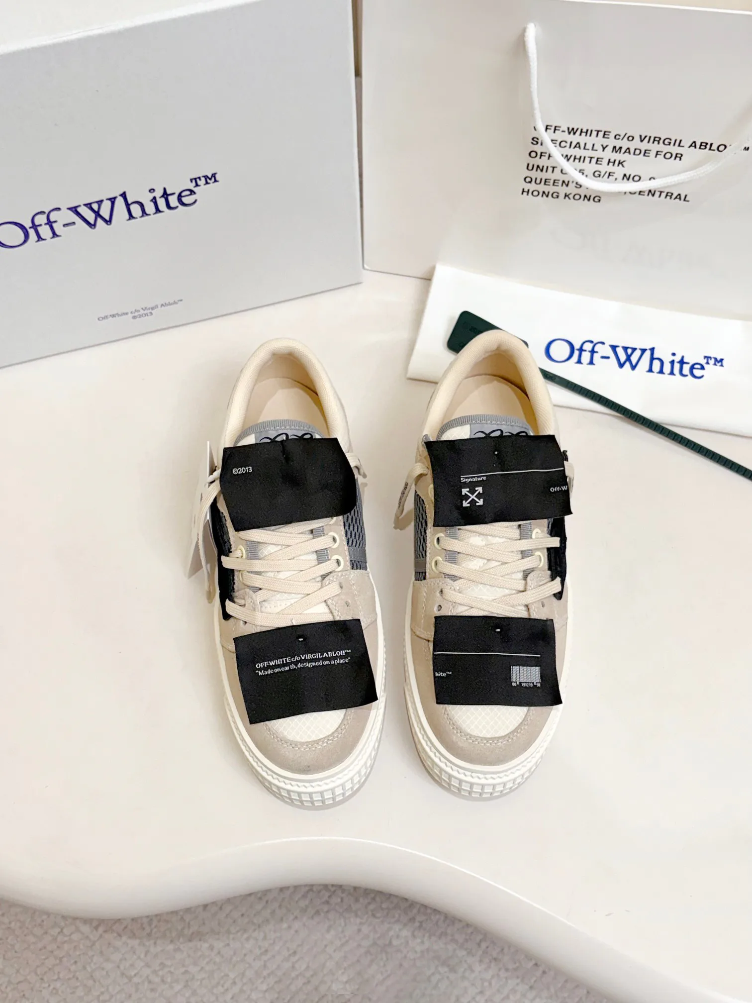 Кроссовки Женские Off-White 18103207
