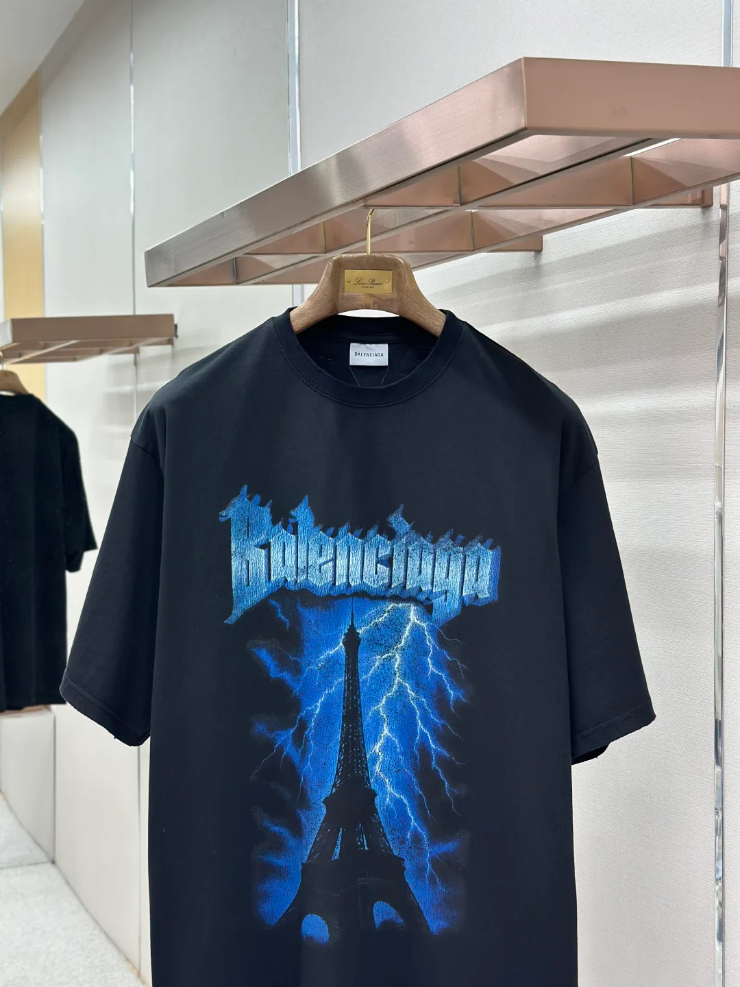 Футболки Женские Balenciaga 18191128