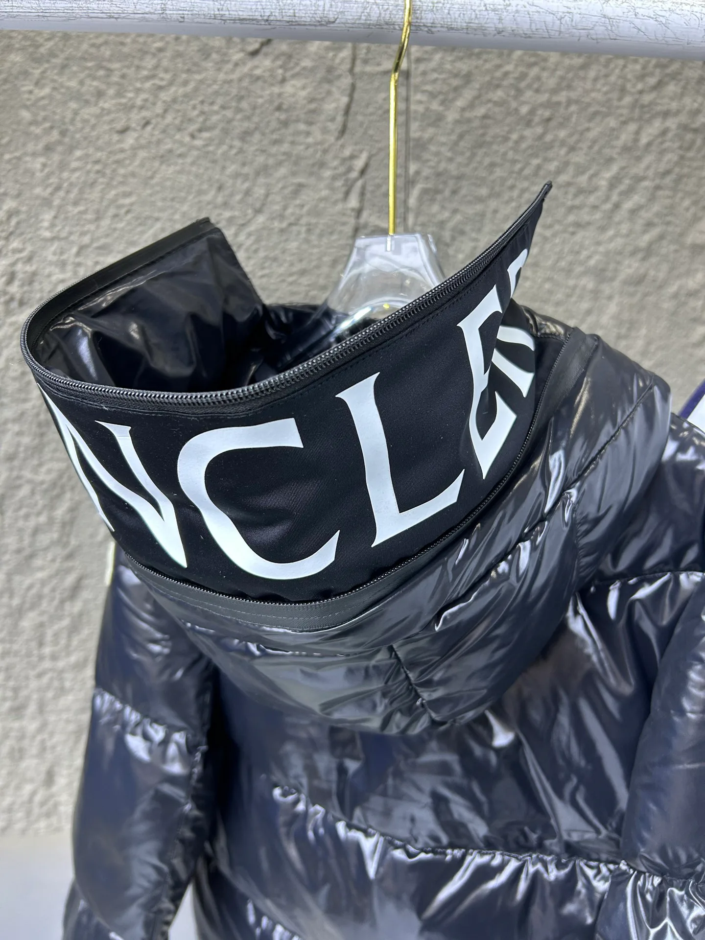 Куртки И Пуховики Женские Moncler 17964478