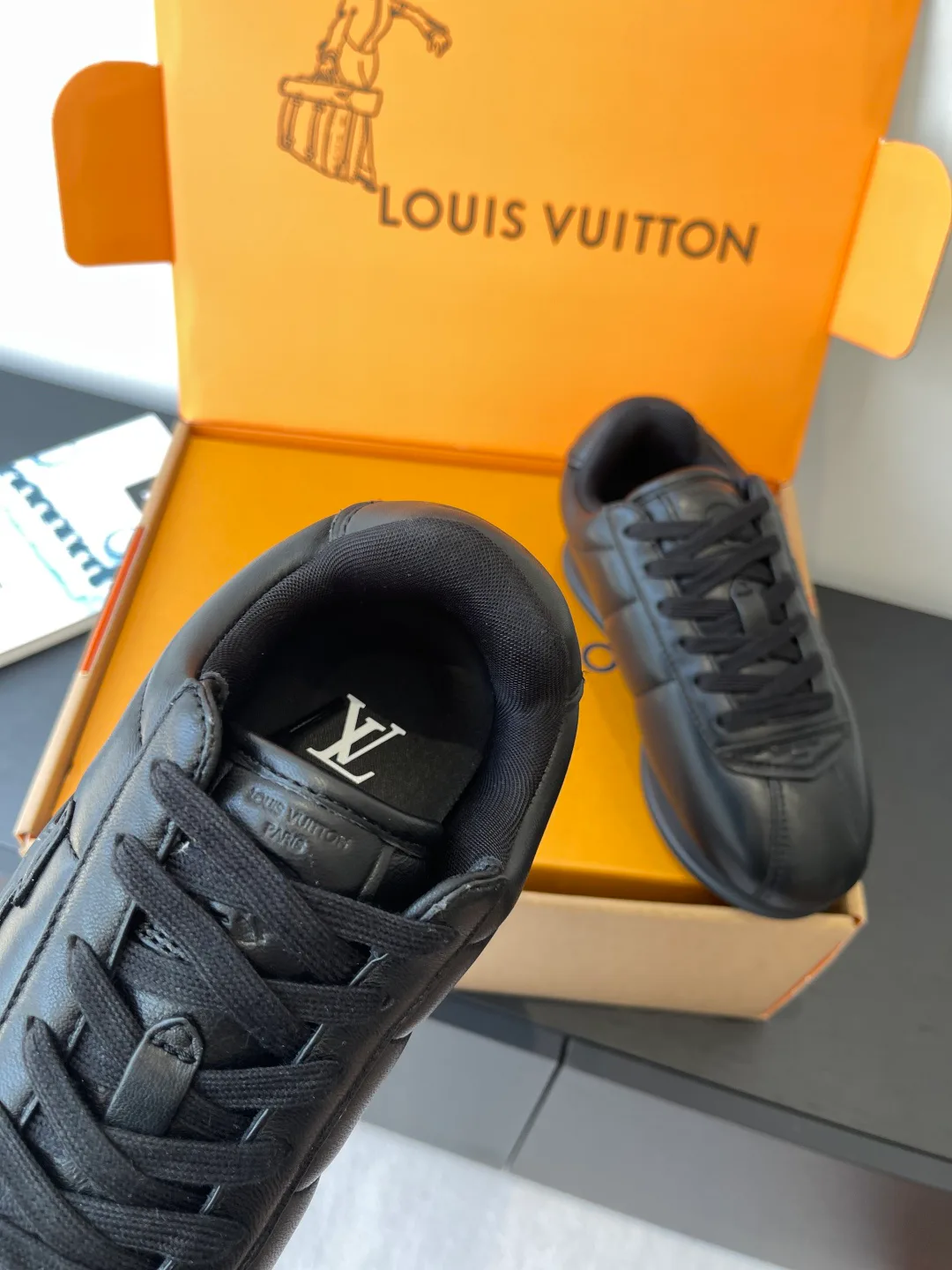 Кроссовки Женские Louis Vuitton 436252