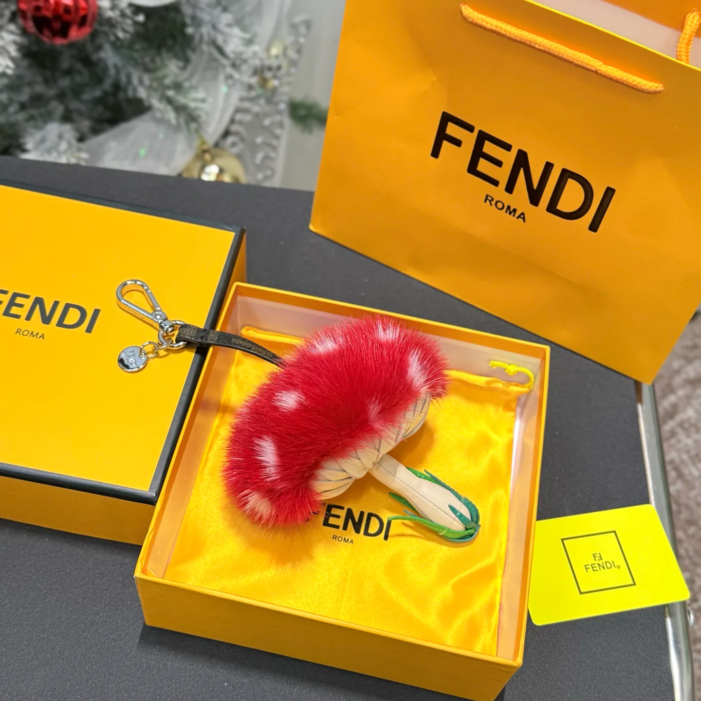 Ключницы Fendi 1678388