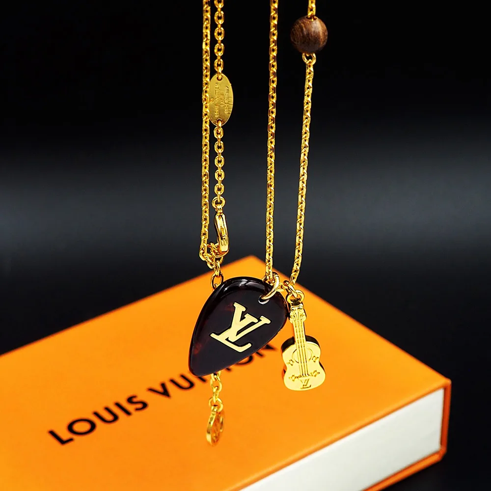 Бижутерия Louis Vuitton 17922655