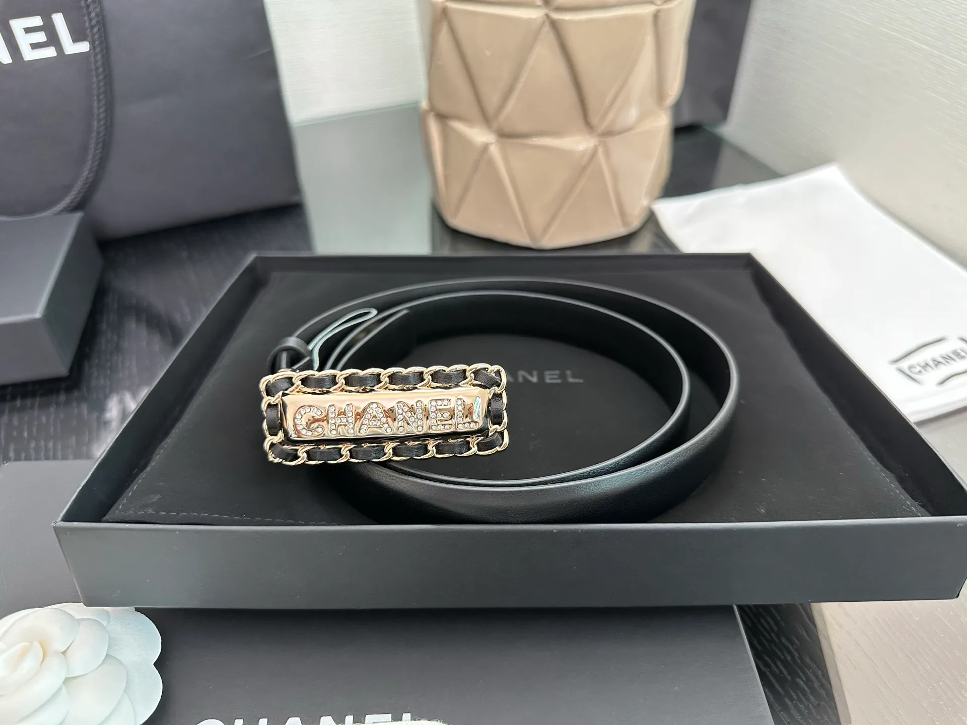 Ремни Chanel 10120000