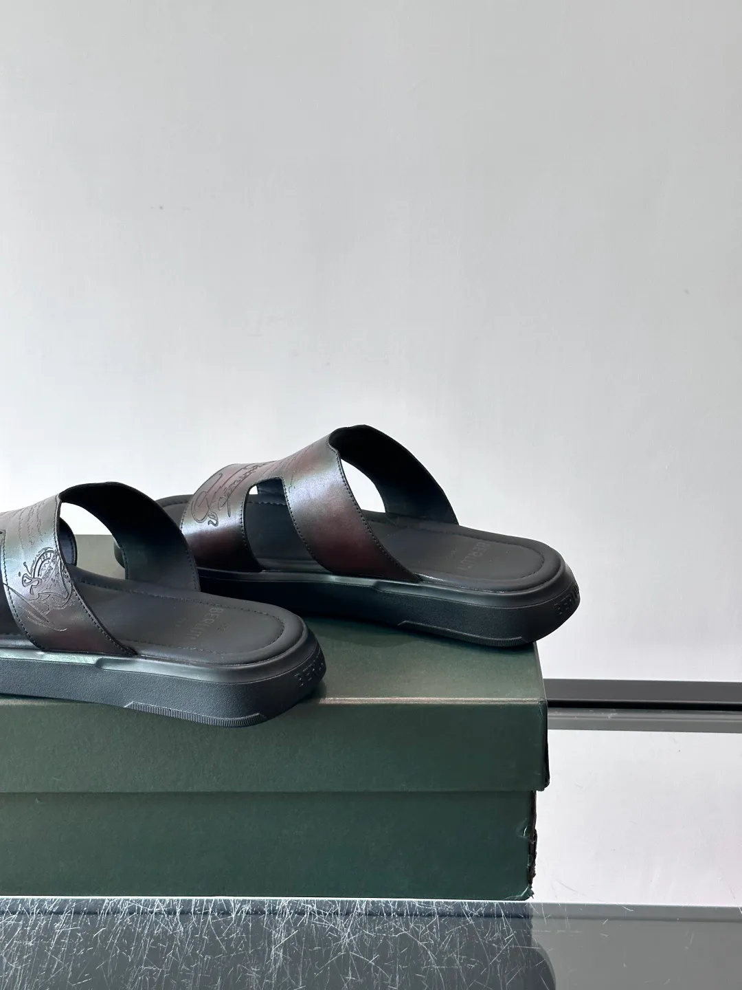 Сандалии Мужские Berluti 13452958