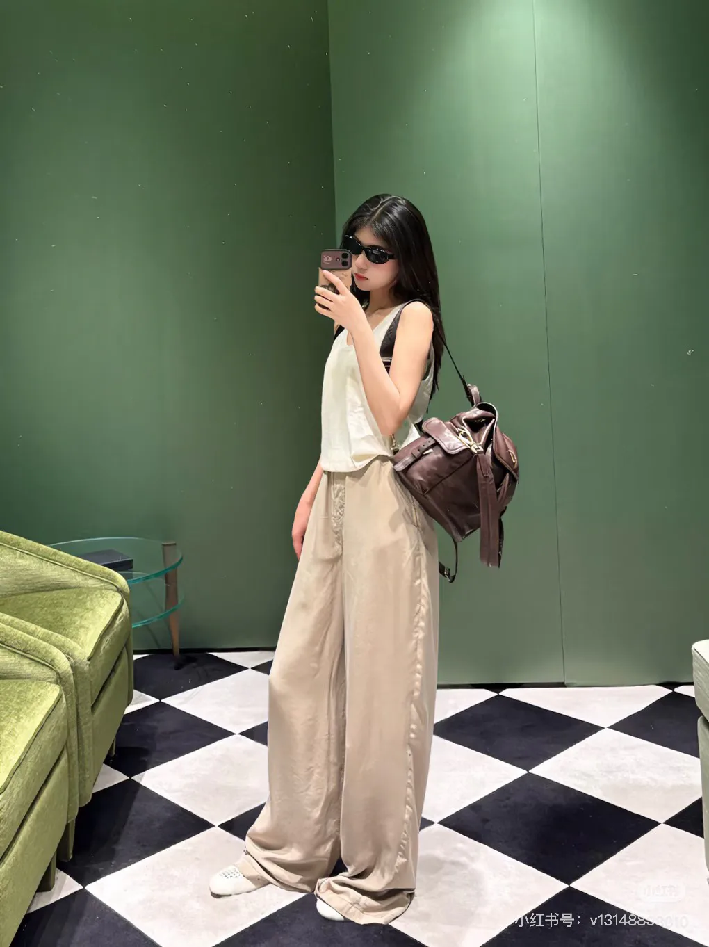 Брюки Женские Prada 17343588