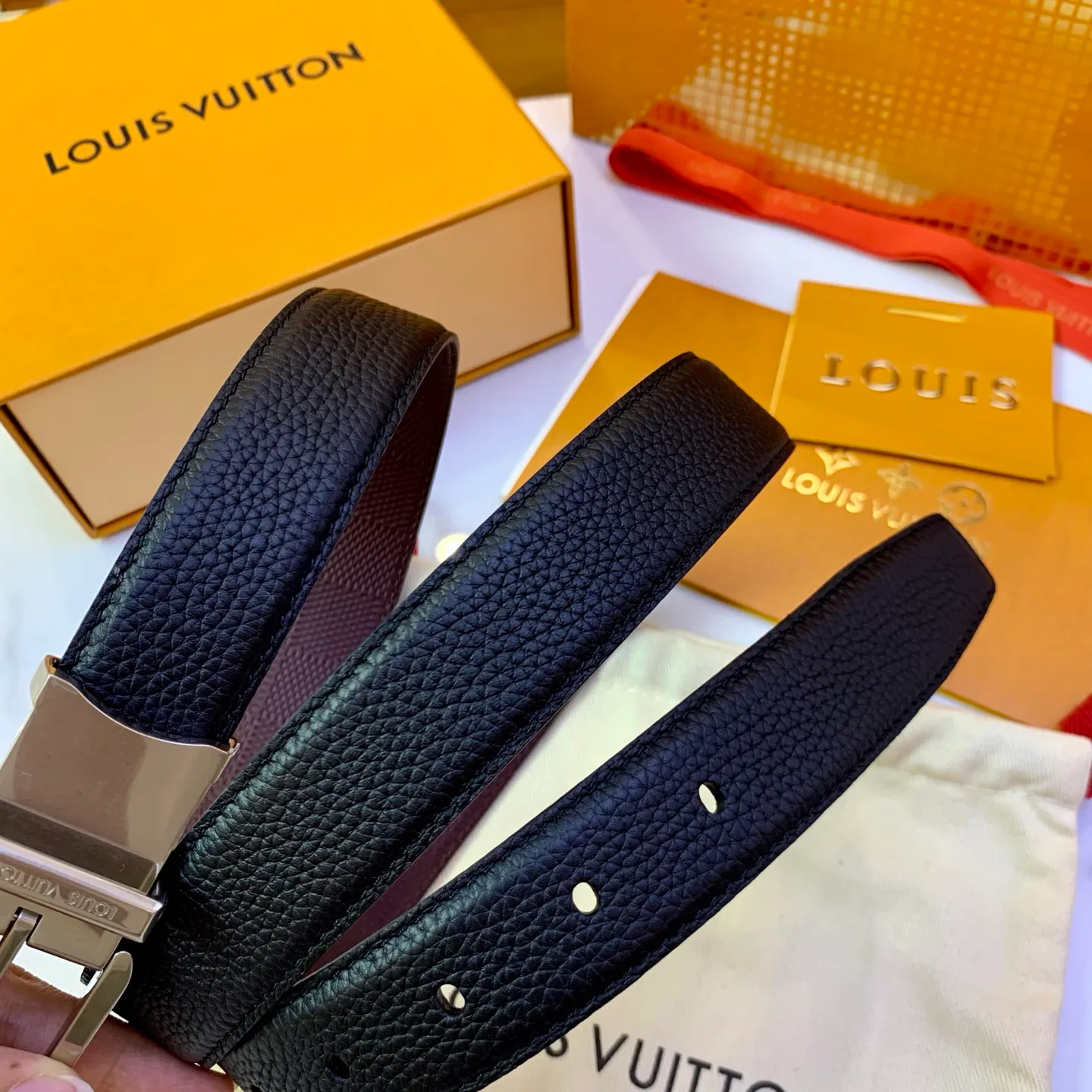 Ремни Louis Vuitton 17638910