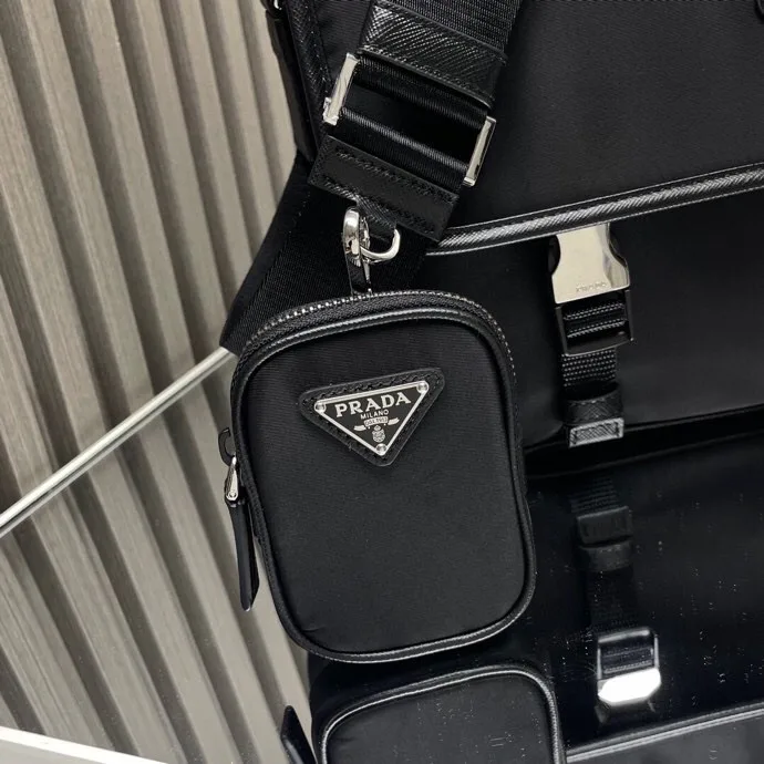 Сумки На Ремне Женские Prada 11872153