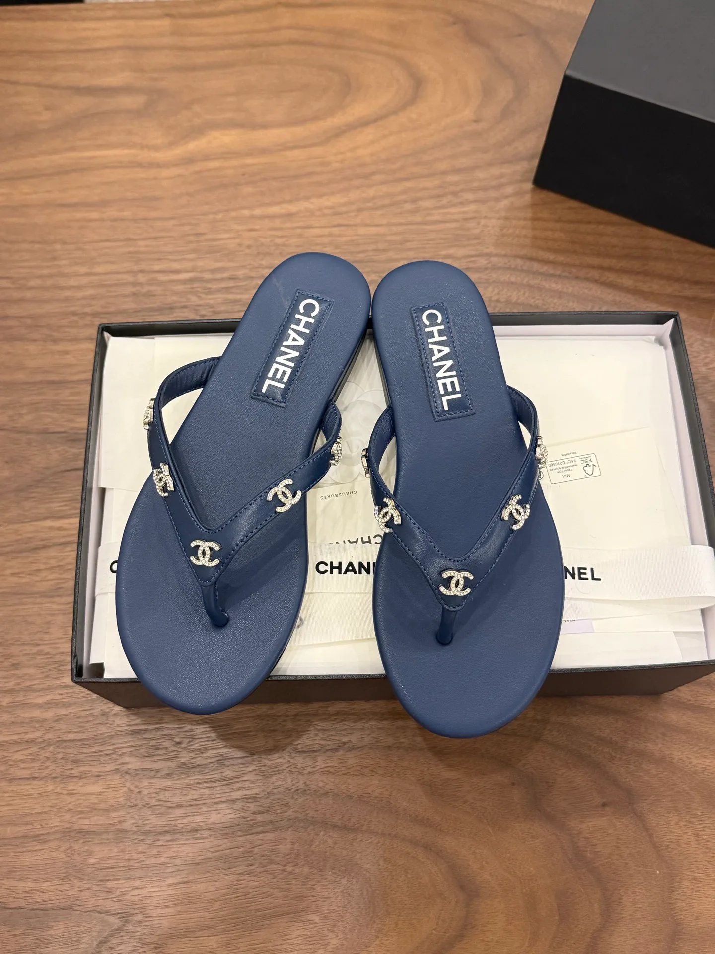 Шлепанцы Женские Chanel 15391244