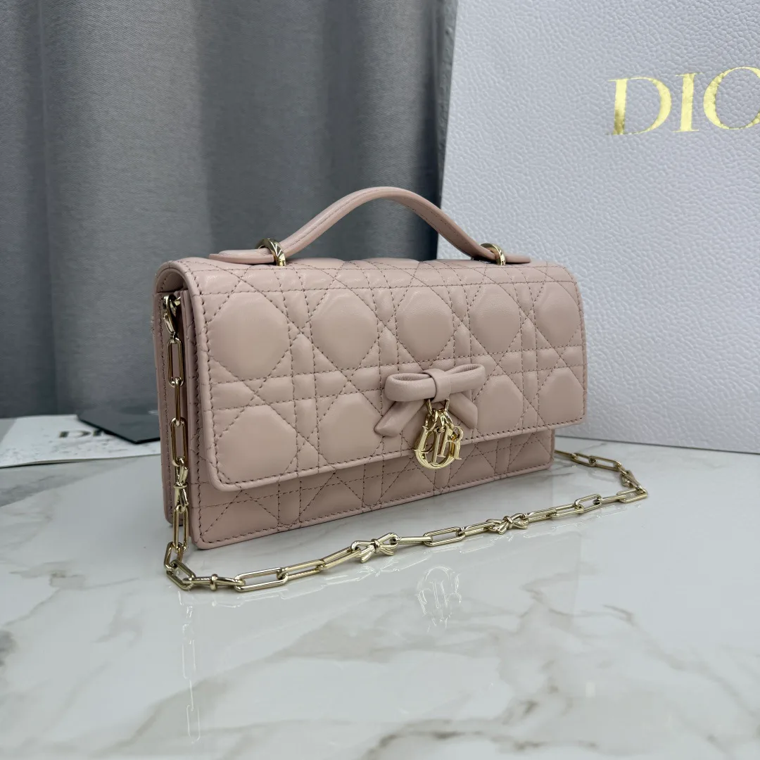 Классические Сумки Женские Christian Dior 12594775