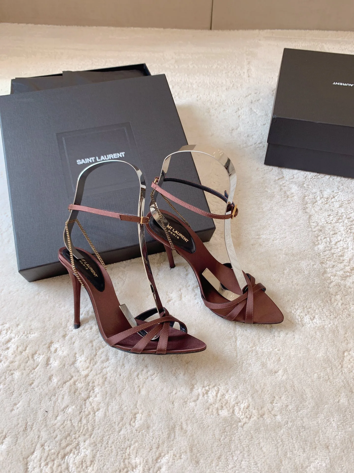 Босоножки Женские Saint Laurent 17431919