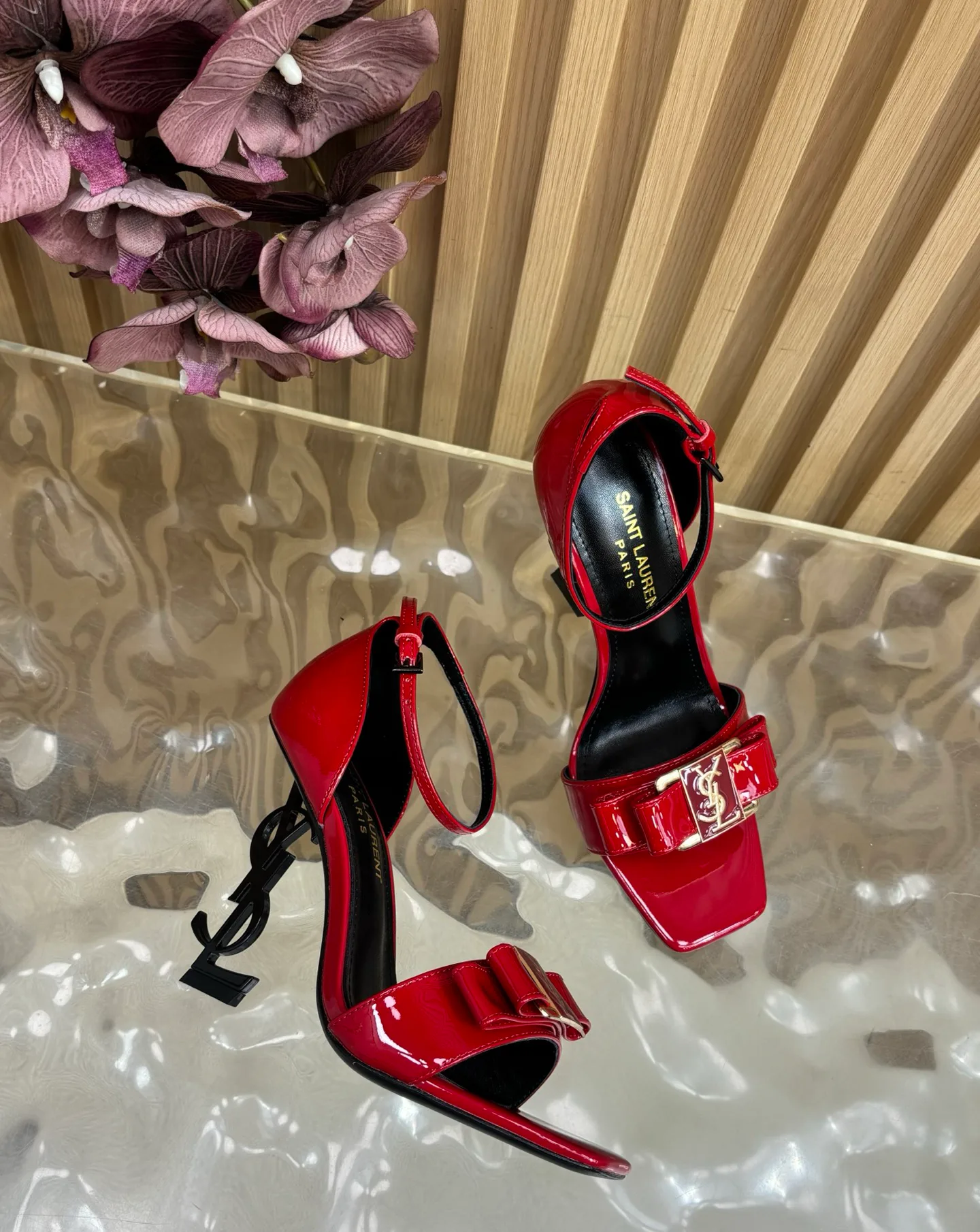 Босоножки Женские Saint Laurent 11490720