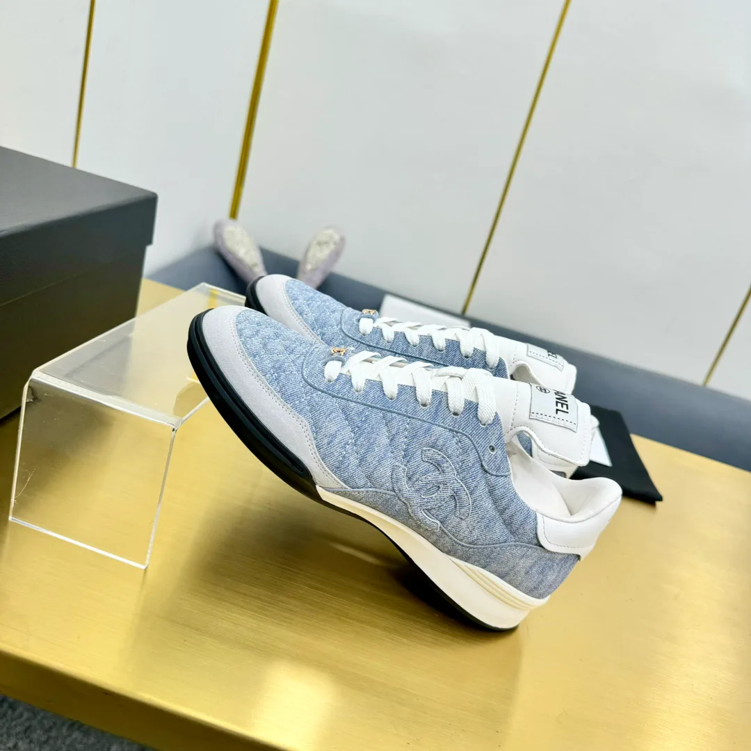 Кроссовки Женские Chanel 12227952