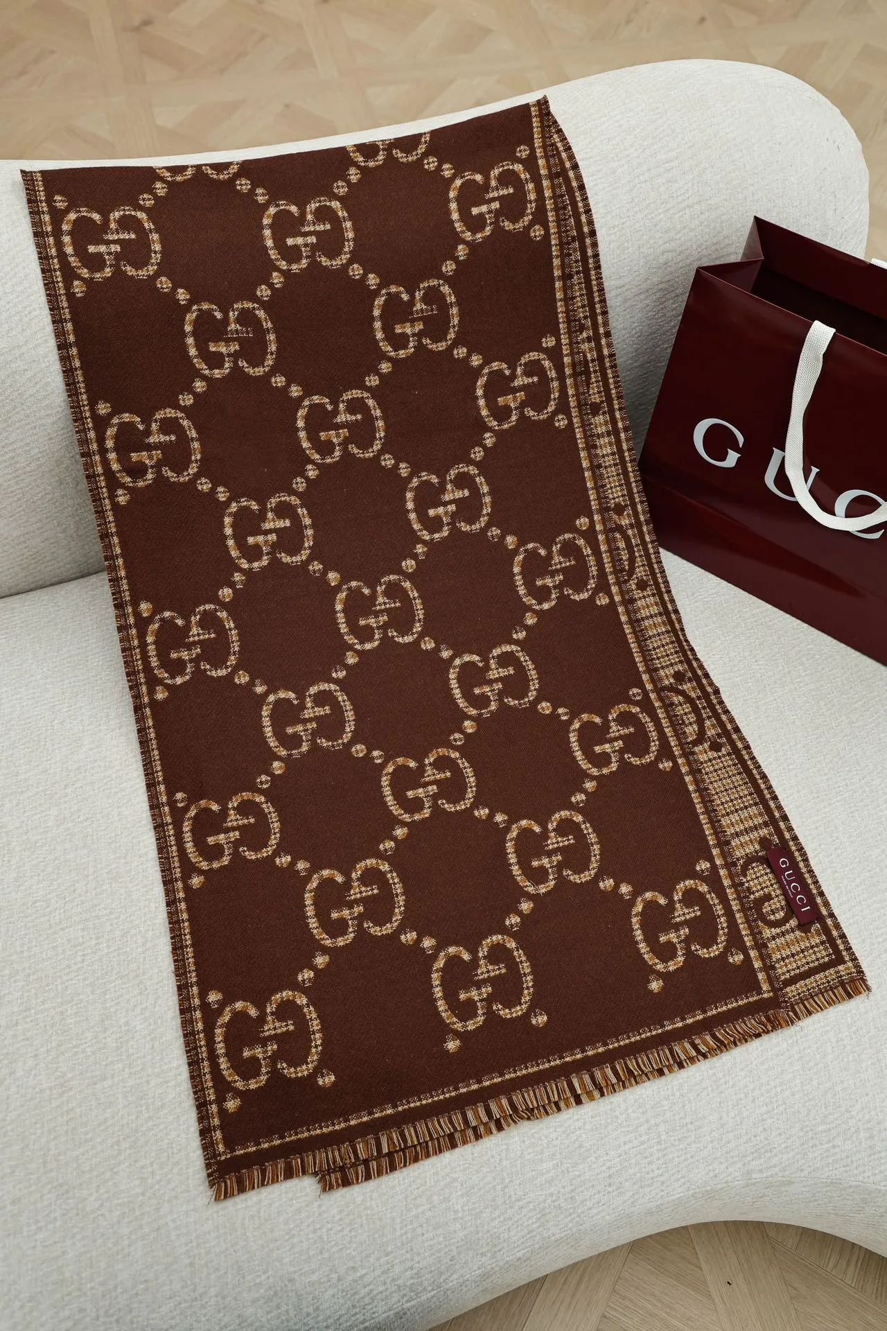 Шарфы Gucci 229334