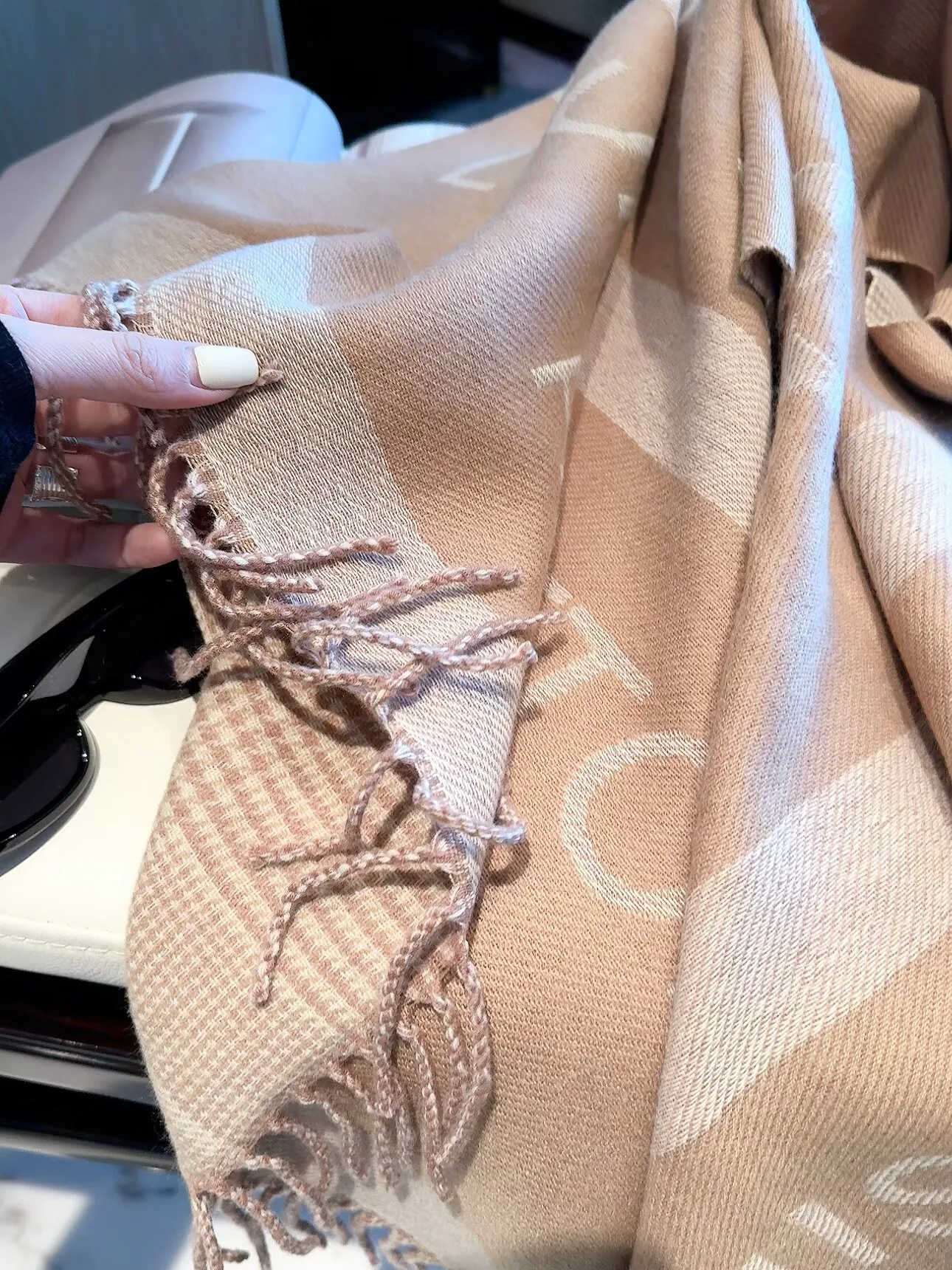 Шарфы Louis Vuitton 18002827