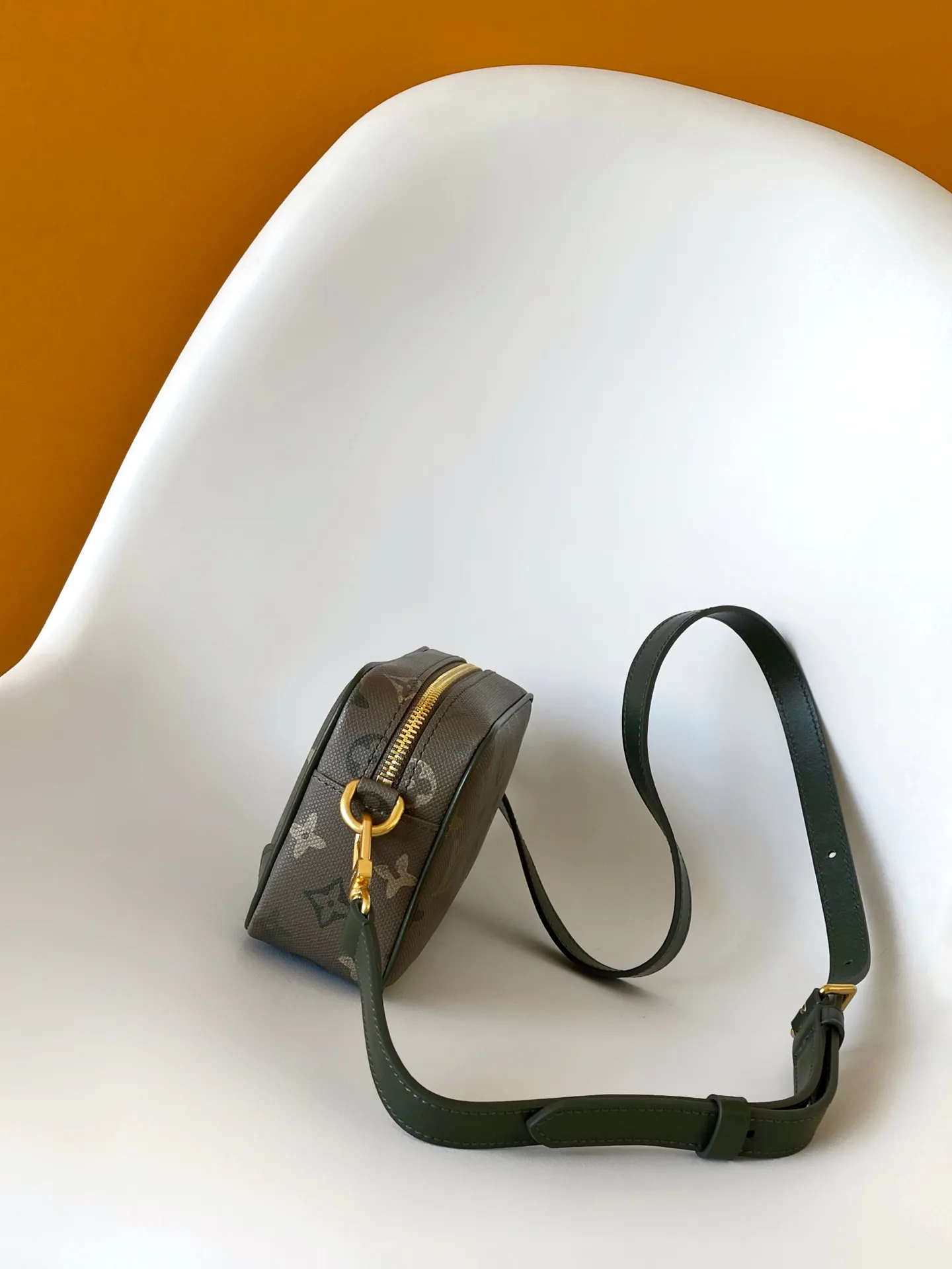 Сумки На Ремне Женские Louis Vuitton 1611932