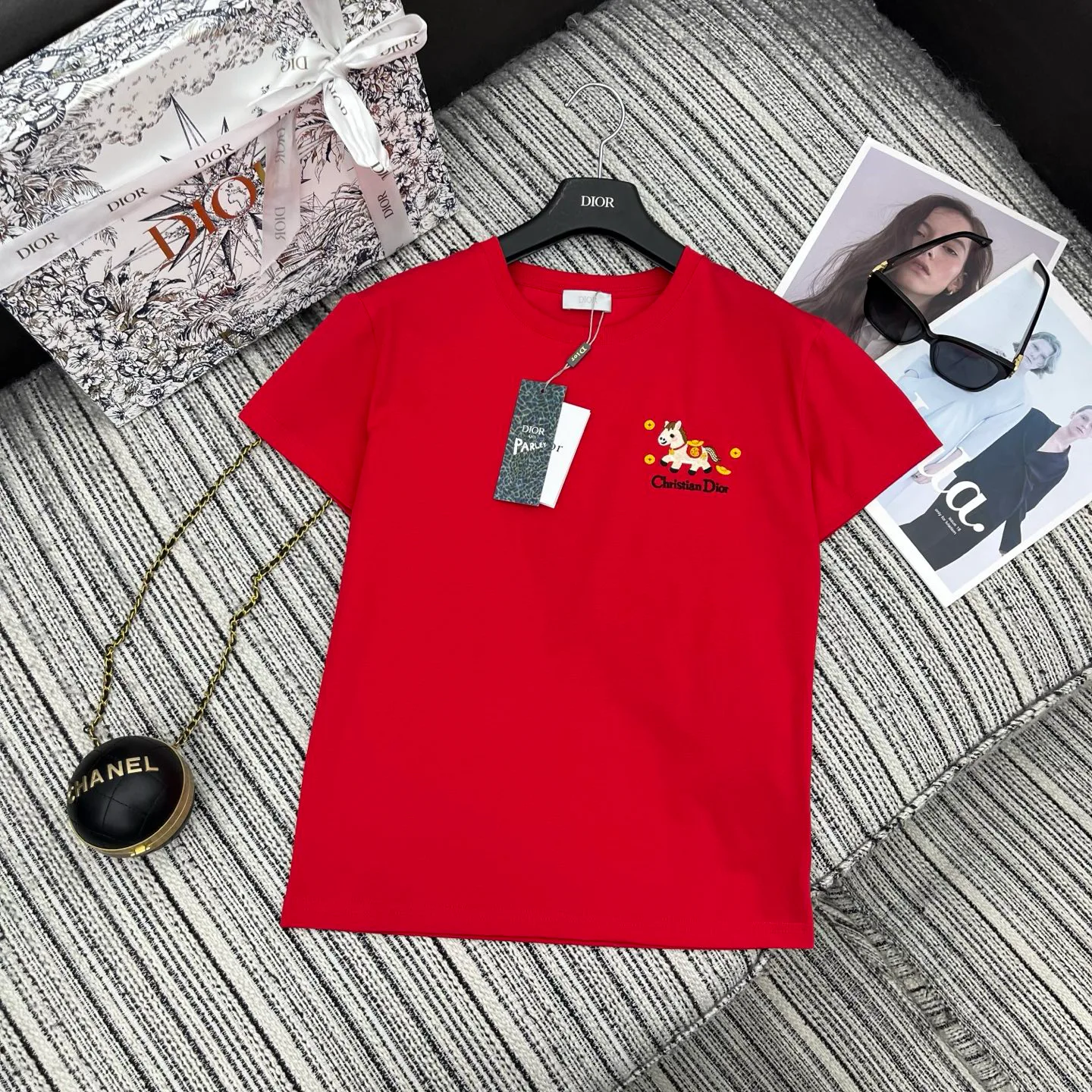 Футболки Женские Christian Dior 3844075