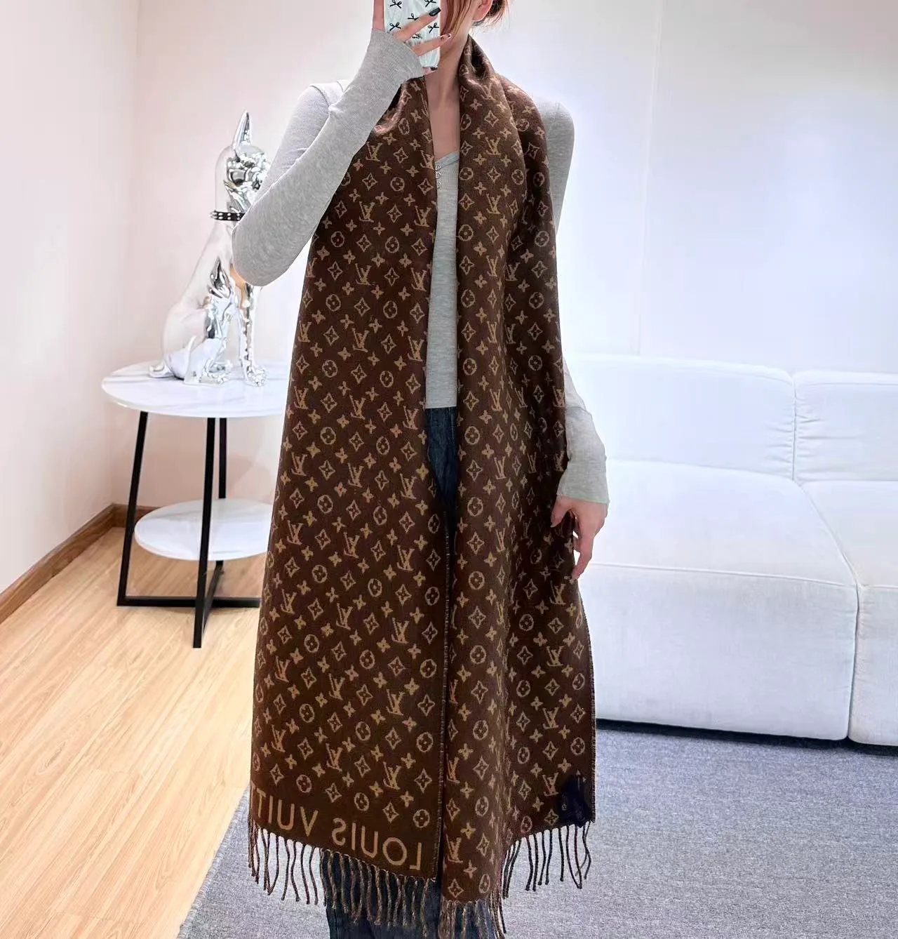 Шарфы Louis Vuitton 1152008