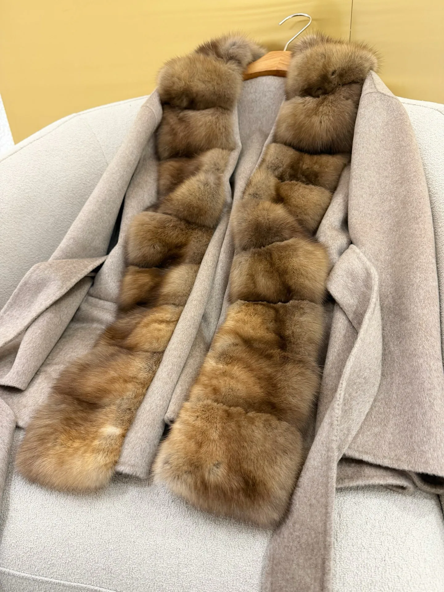 Пальто Женские Loro Piana 18503496