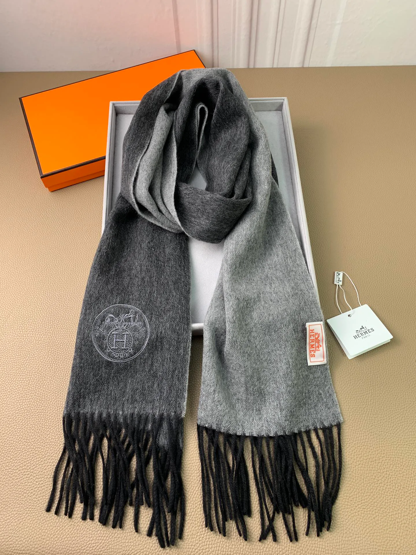 Шарфы Hermes 18105094