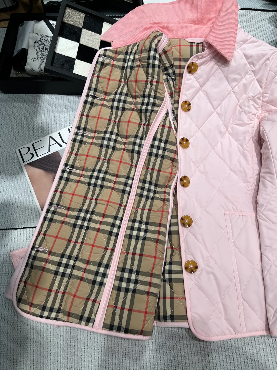 Куртки И Пуховики Женские Burberry 18325774
