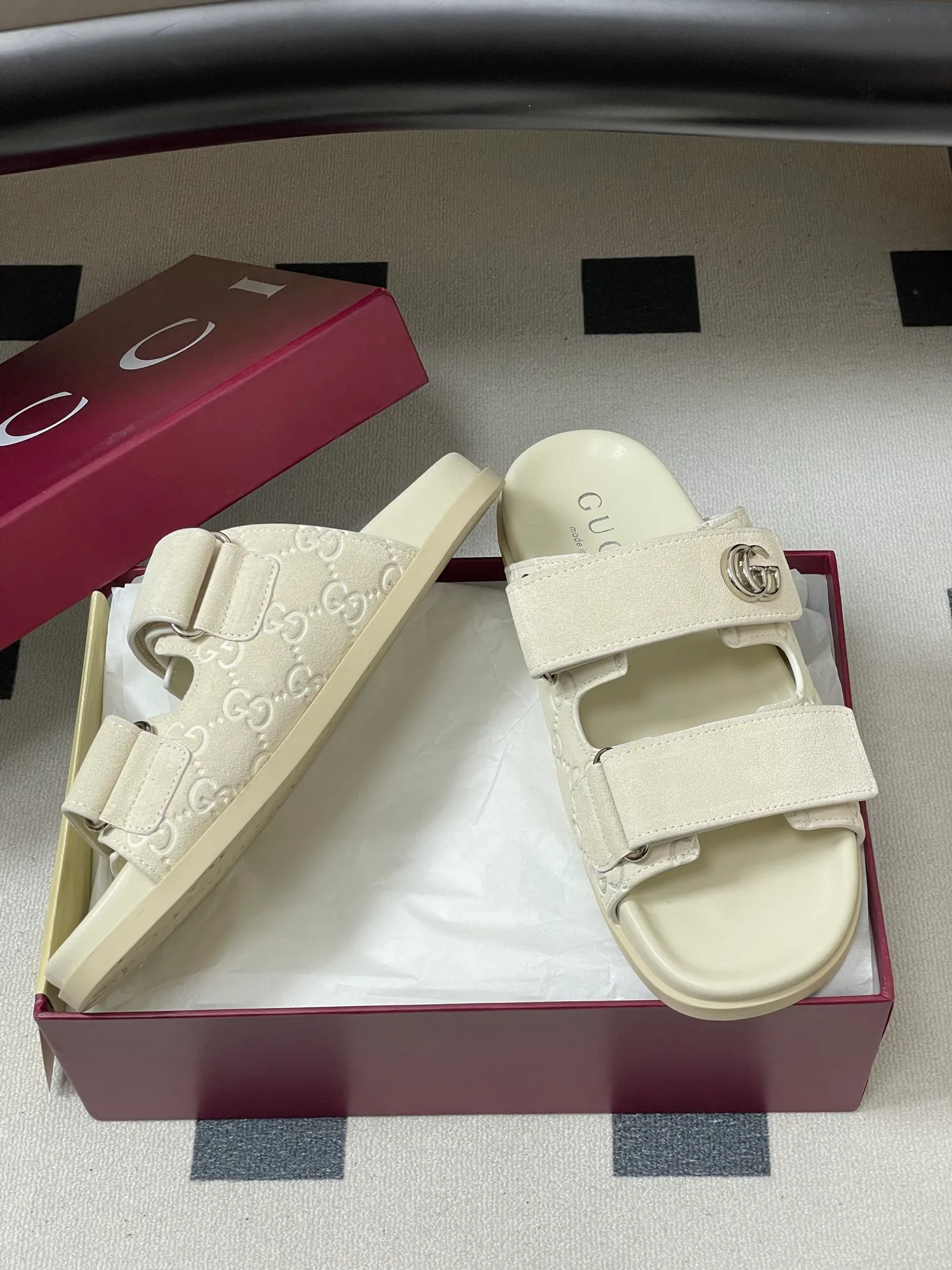 Шлепанцы Женские Gucci 1677117