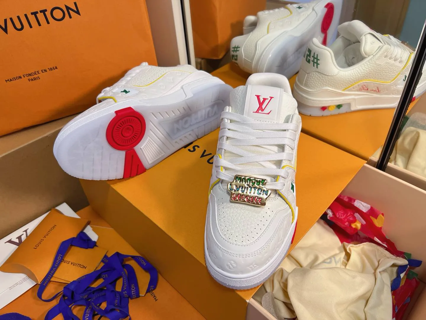 Кроссовки Женские Louis Vuitton 1880943