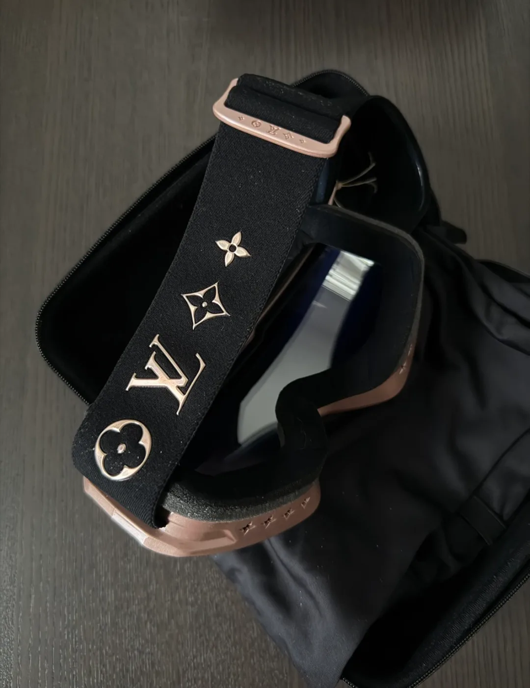 Очки Louis Vuitton 1179934