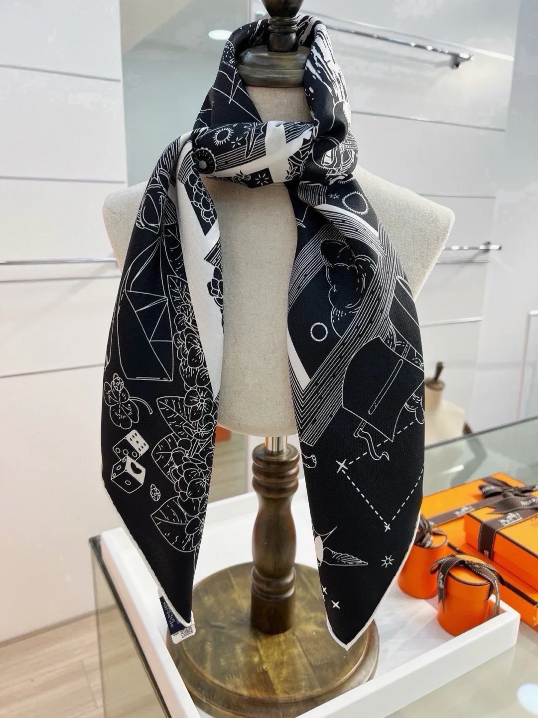 Платки Hermes 18626979