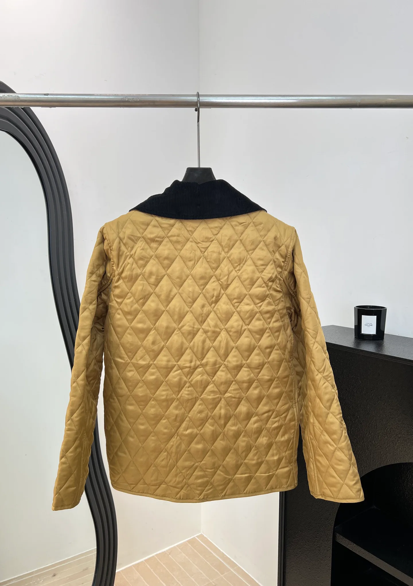 Куртки И Пуховики Женские Burberry 18149746