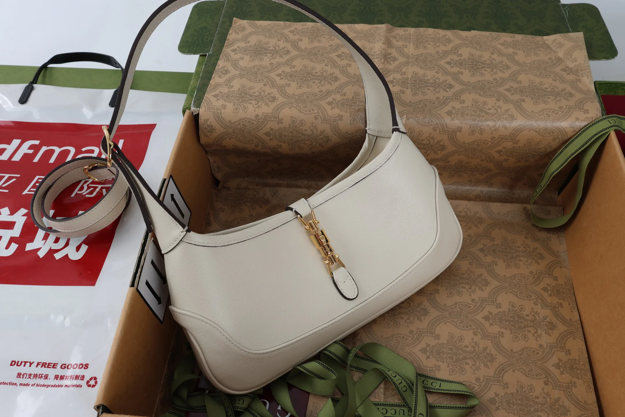 Классические Сумки Женские Gucci 11508425