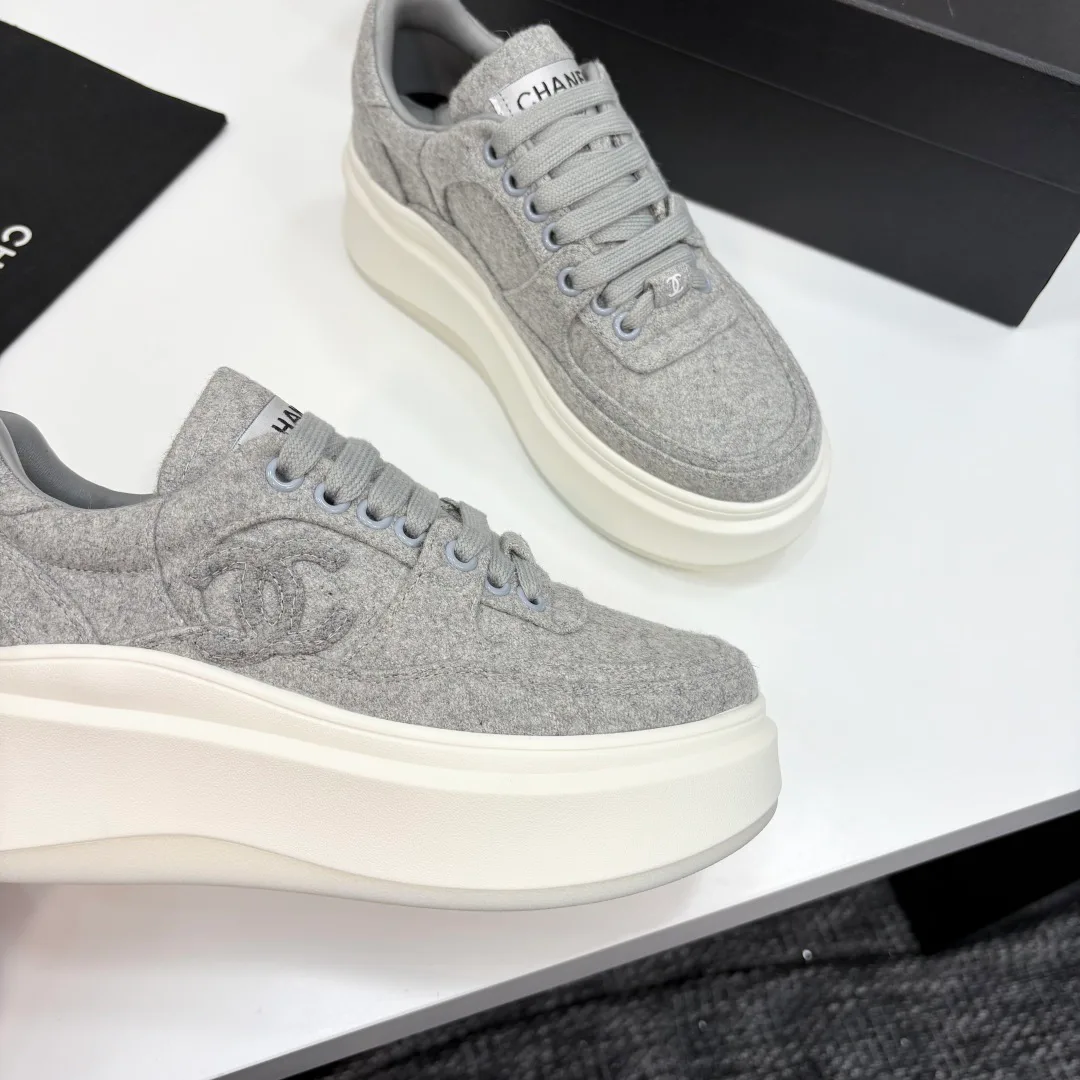 Кроссовки Женские Chanel 4502661