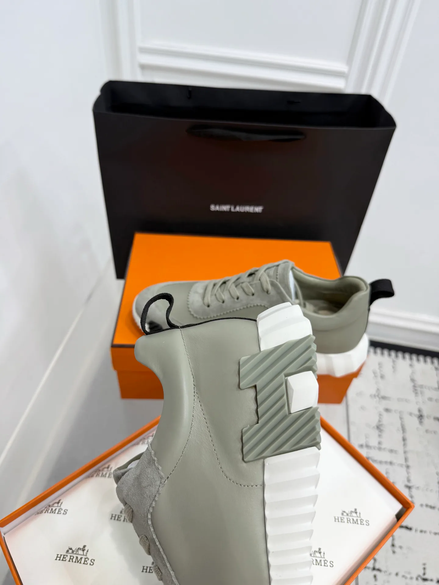 Кроссовки Женские Hermes 406057