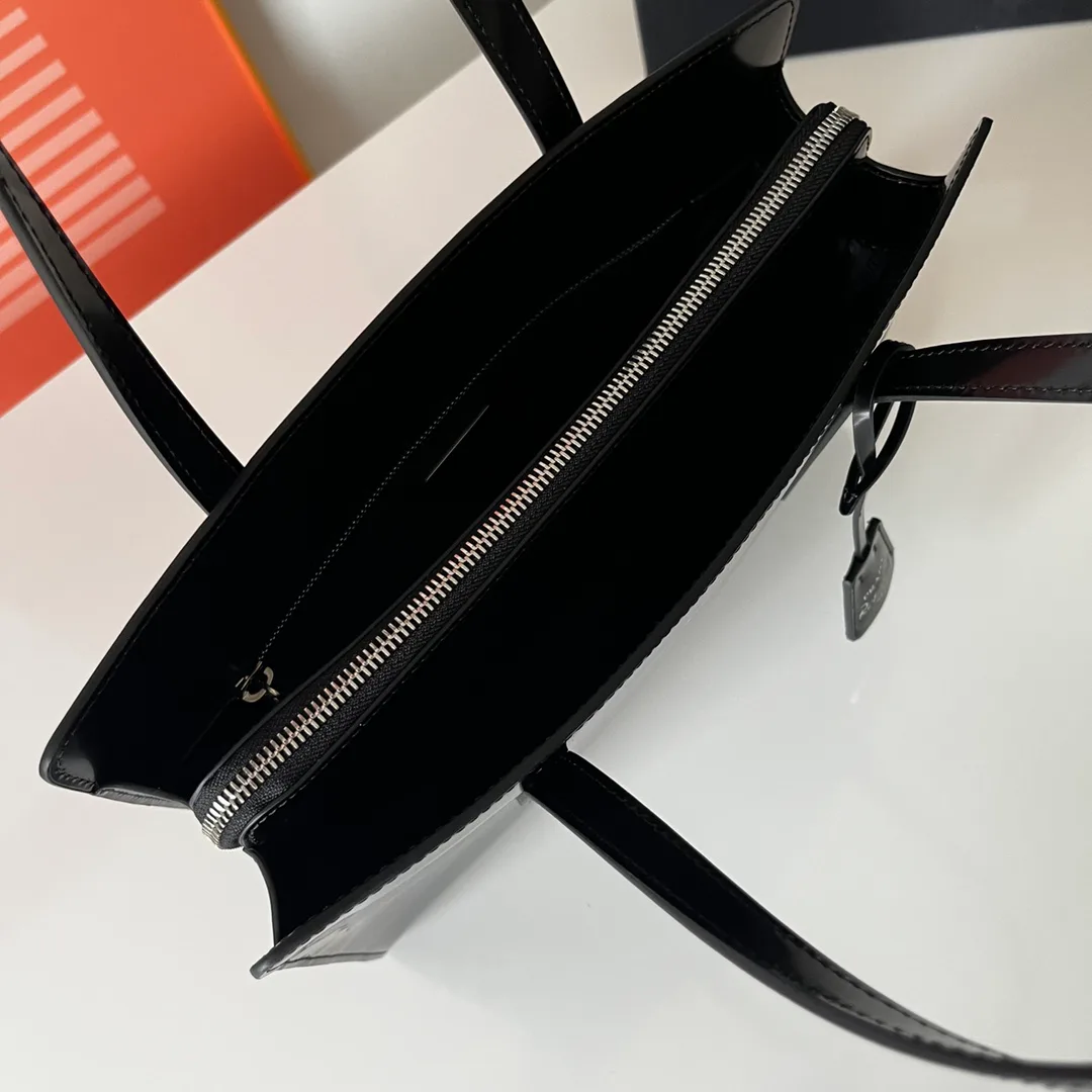 Классические Сумки Женские Prada 6951