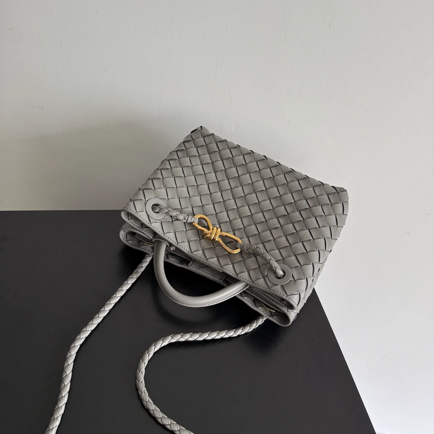 Классические Сумки Женские Bottega Veneta 17792057