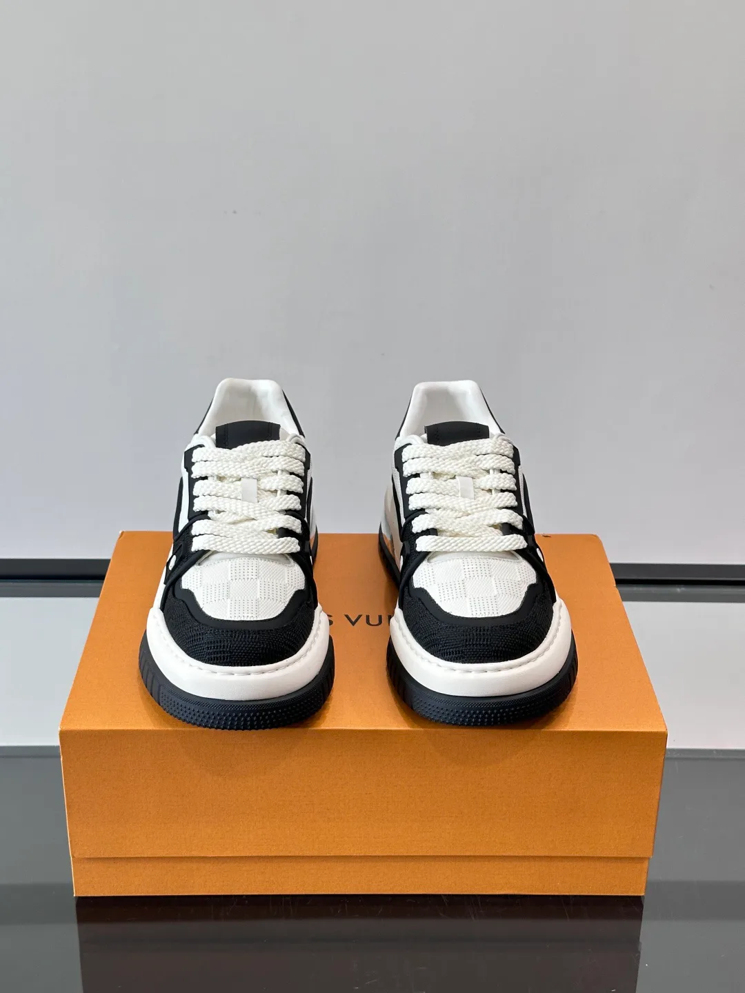 Кроссовки Мужские Louis Vuitton 13452999