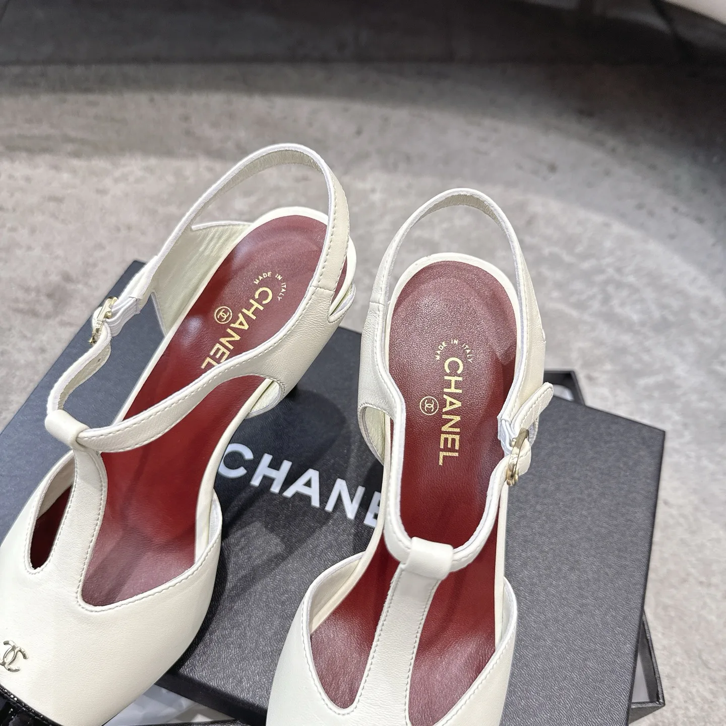 Туфли Женские Chanel 17572332