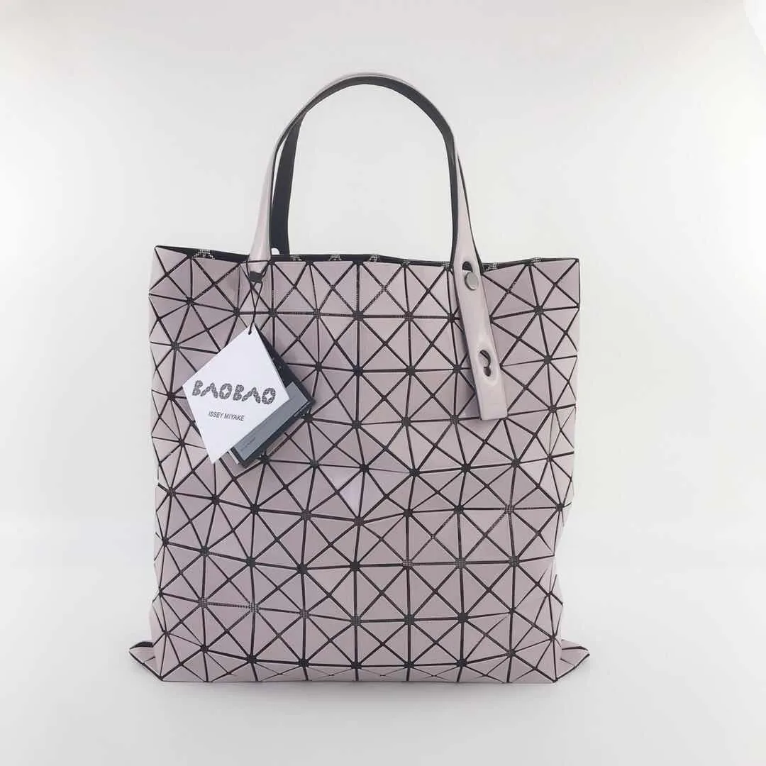 Классические Сумки Женские Issey Miyake 5890390