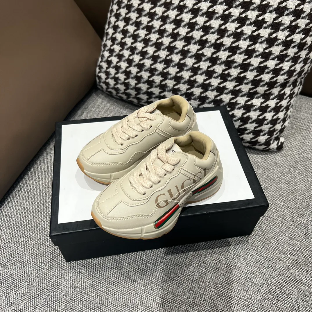 Кроссовки Женские Gucci 18075509