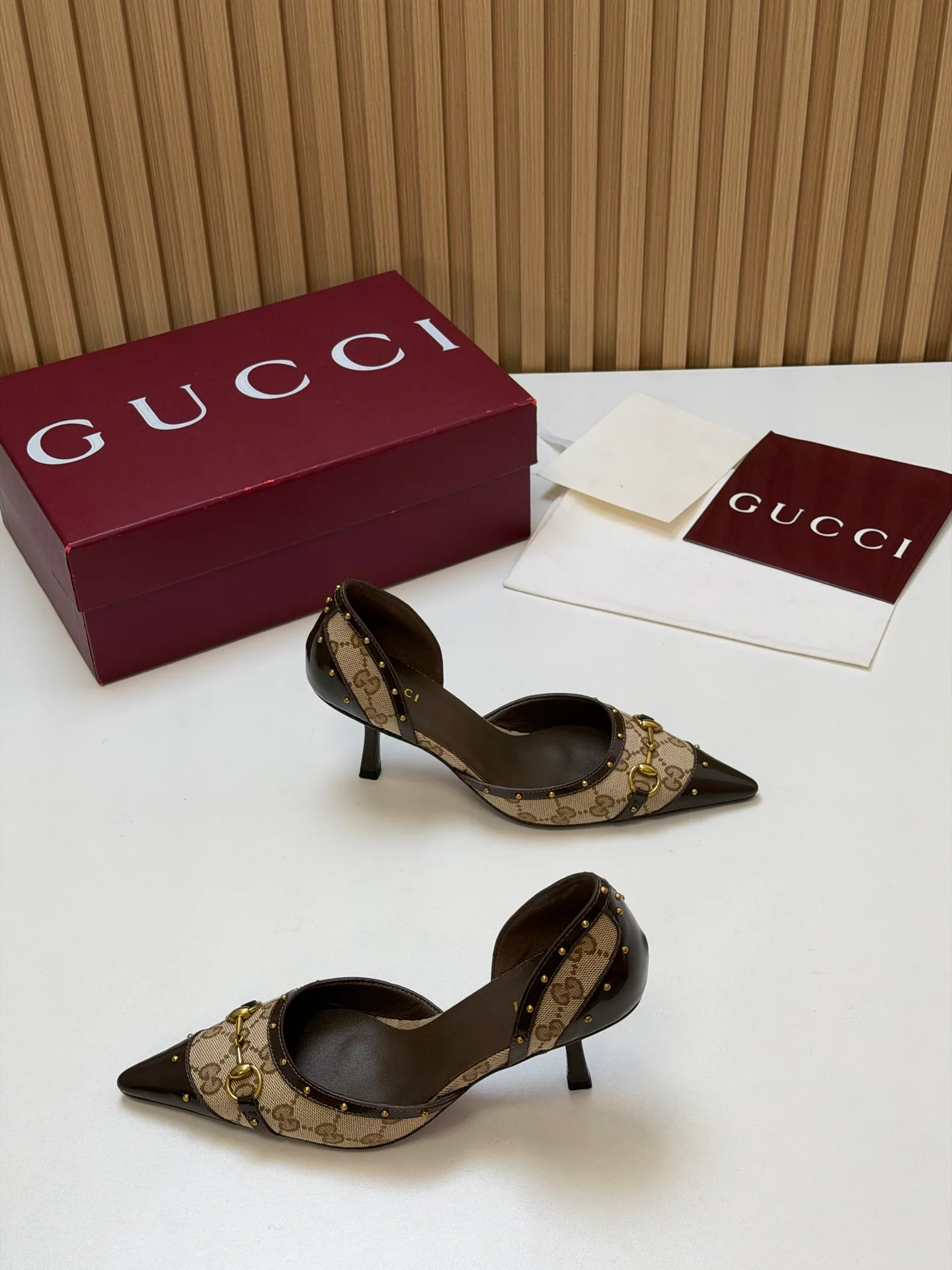 Туфли Женские Gucci 17631683